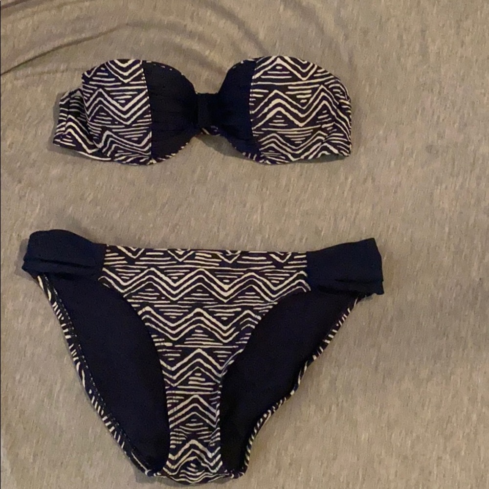 Aerie underwire bandeau swimming suit